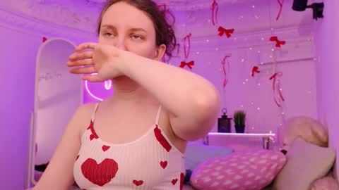 Snapshot of sunshine_blaze chatting on 03.13.26 Alice online show from 03.13.26