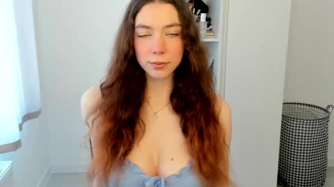 Snapshot of sunshine_bliss chatting on 05.14.26 sunshine_bliss online show from 05.14.26