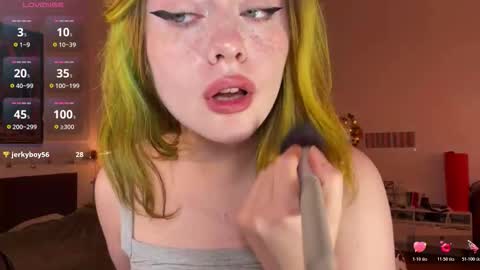 Lina online show from 03.17.26