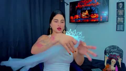 Andrea Rodriguez online show from 10.19.25