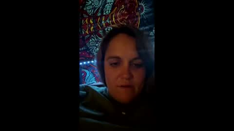 WATCHMEMAKEYOUCUM online show from 05.05.26