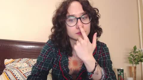 Hella online show from 02.09.25