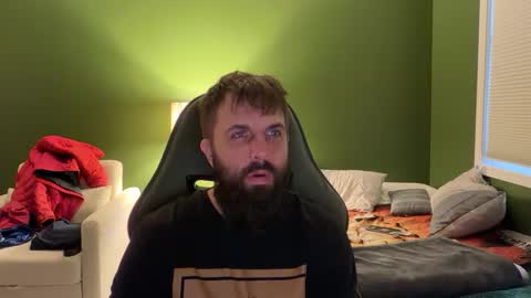 Snapshot of supbroitsmatt chatting on 12.18.25 Matt online show from 12.18.25