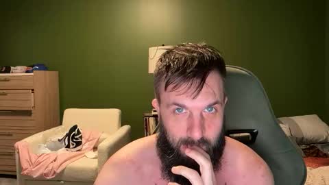 Snapshot of supbroitsmatt chatting on 01.10.26 Matt online show from 01.10.26