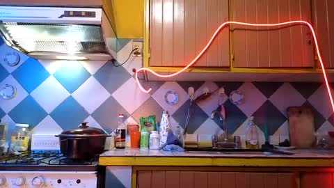 super jony and Marta GMT 1300-1800 every day online show from 10.08.25