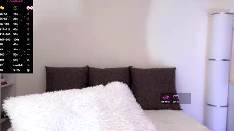 Snapshot of super_peach_stream chatting on 03.12.25 ANNApvt open full info in bio online show from 03.12.25