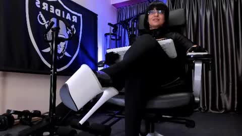 Sir Danny  Mistress Cleo  online show from 06.27.26