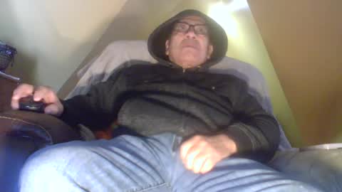 Snapshot of supermasturbador37cam chatting on 03.02.25 supermasturbador37cam online show from 03.02.25