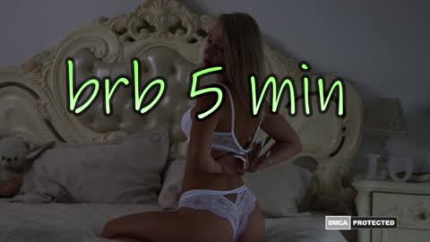 Snapshot of supernatalie chatting on 10.30.25 Natalie online show from 10.30.25