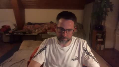 Snapshot of supersquirrel81 chatting on 12.16.25 supersquirrel81 online show from 12.16.25