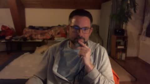 Snapshot of supersquirrel81 chatting on 01.11.26 supersquirrel81 online show from 01.11.26