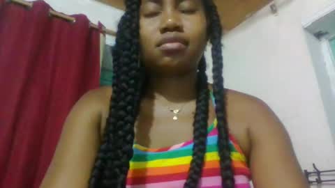 Snapshot of surbelle chatting on 01.18.26 surbelle online show from 01.18.26