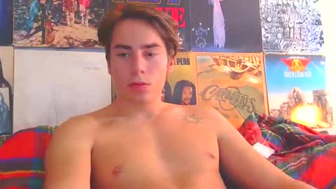 Snapshot of surferboy672 chatting on 11.30.25 surferboy672 online show from 11.30.25