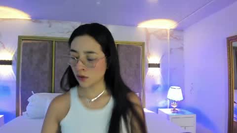 Susann online show from 05.11.26