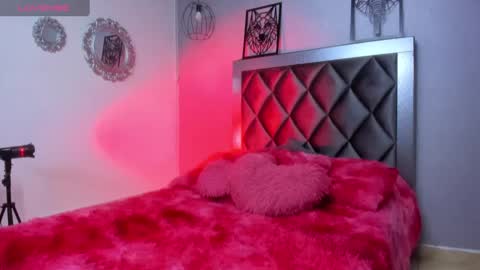 Snapshot of susana_williamss chatting on 02.28.25 Susana W online show from 02.28.25