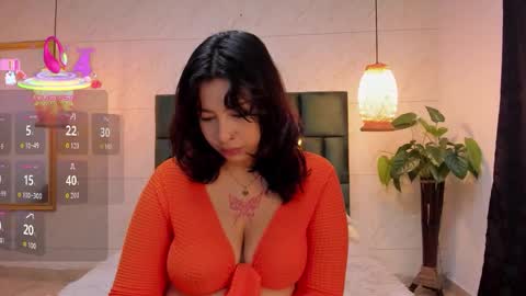 Snapshot of susana_williamss chatting on 10.12.25 Susana W online show from 10.12.25