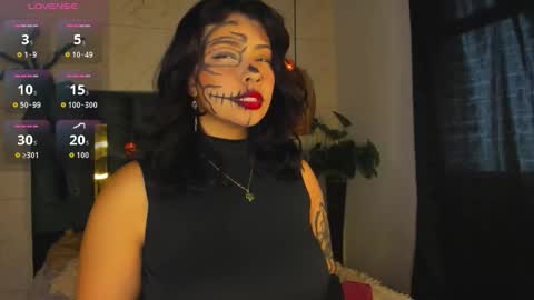 Snapshot of susana_williamss chatting on 10.21.25 Susana W online show from 10.21.25