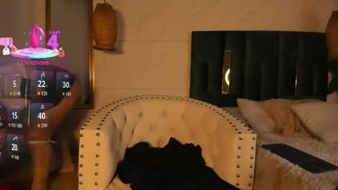 Snapshot of susana_williamss chatting on 11.12.25 Susana W online show from 11.12.25