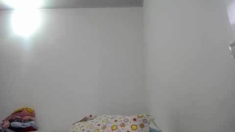 Snapshot of susanaduncann chatting on 11.06.25 Susana online show from 11.06.25