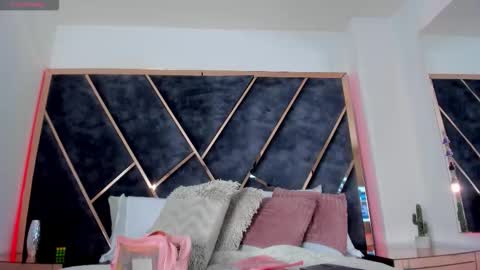 susanahenao online show from 01.05.26