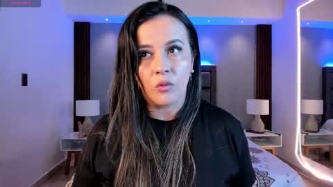 Susan  Everyday From 0530 to 1430 Col Time online show from 11.17.25