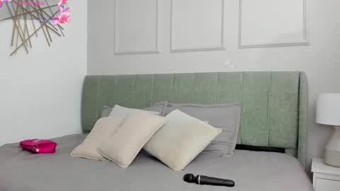 Amelia  online show from 03.18.26