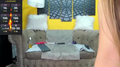 susanslim online show from 03.12.25