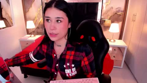 susanvilla online show from 11.26.25