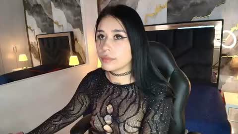 Snapshot of susanvilla chatting on 06.25.26 susanvilla online show from 06.25.26