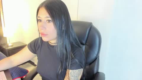 Snapshot of susanvilla chatting on 08.03.26 susanvilla online show from 08.03.26