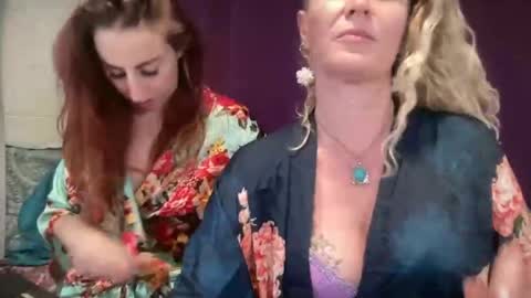 Snapshot of susieandlacey chatting on 06.14.26 Susie and Lacey online show from 06.14.26