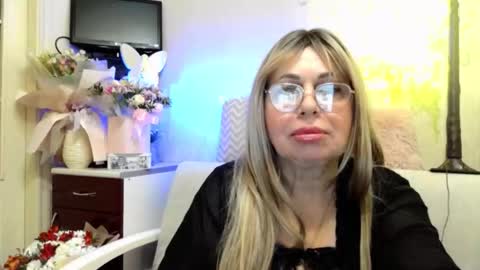 SusiexNoreen online show from 04.25.26