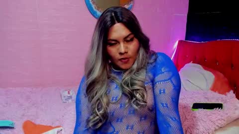 Snapshot of sussan_nasty chatting on 01.12.25 sussan_nasty online show from 01.12.25