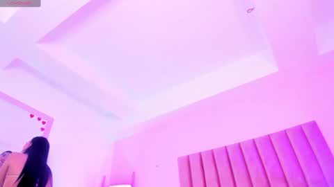 Sussan Nicole  online show from 01.24.25