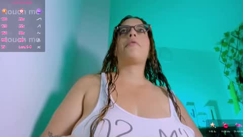 Snapshot of sussanmiller_ chatting on 03.04.25 sussanmiller_ online show from 03.04.25