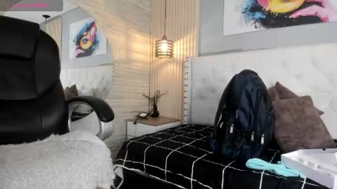   online show from 04.16.26