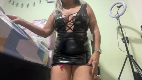 Snapshot of sussy_perez_ chatting on 06.30.26 Sussy online show from 06.30.26