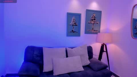 Sussy Bell online show from 11.19.25