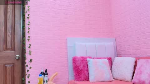 suzan_30 online show from 04.30.26