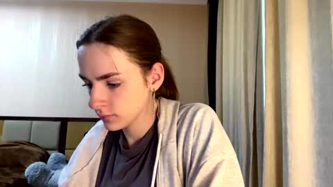 Emila online show from 06.28.26