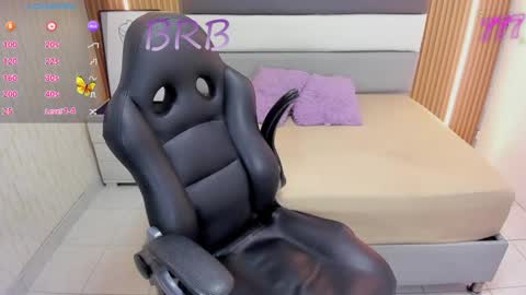 S U Z E T  online show from 05.26.26