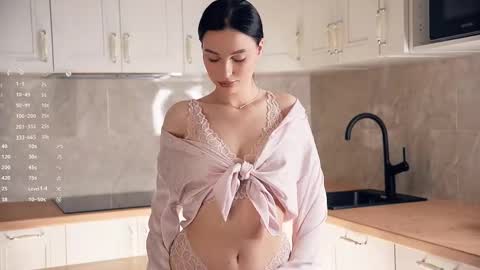 Snapshot of suziegoglia chatting on 01.09.26 Kristanna online show from 01.09.26