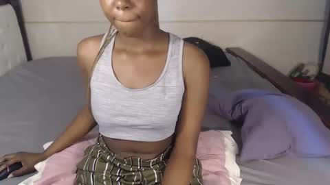 Snapshot of suzyblack4 chatting on 03.06.26 Suzy online show from 03.06.26