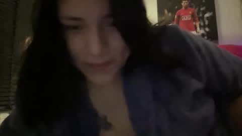 Snapshot of suzyishellawet chatting on 01.17.26 Suzy online show from 01.17.26