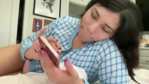 Snapshot of suzyishellawet chatting on 01.31.26 Suzy online show from 01.31.26