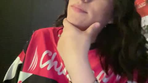 Snapshot of suzyishellawet chatting on 02.03.26 Suzy online show from 02.03.26