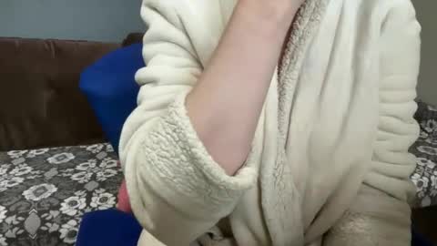 Snapshot of suzysummerrrrrrrrr chatting on 09.26.25 The real sugar baby Suzy Summer online show from 09.26.25