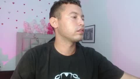Snapshot of sven_fox723 chatting on 04.27.26 Sven online show from 04.27.26