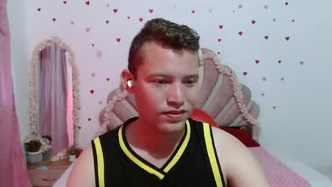 Snapshot of sven_fox723 chatting on 05.26.26 Sven online show from 05.26.26