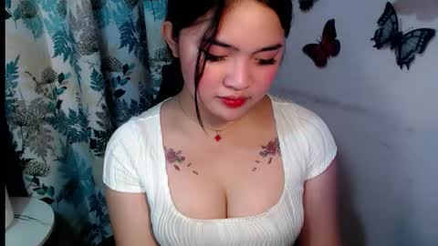 Snapshot of swallow_cummersx chatting on 11.29.25 Jasmine online show from 11.29.25
